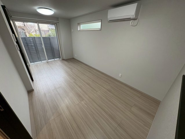 G BASE市川平田の居間・リビング