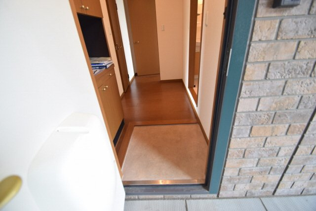 ベルデュールＢの玄関|玄関