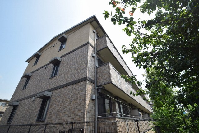 ベルデュールＢの外観|南向き日当たり良好