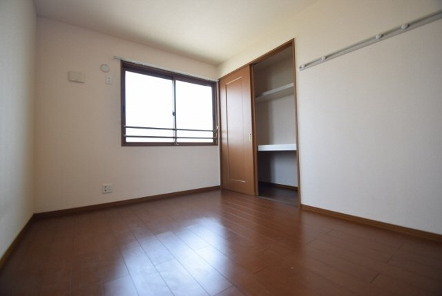 ベルデュールＢ|6帖洋室