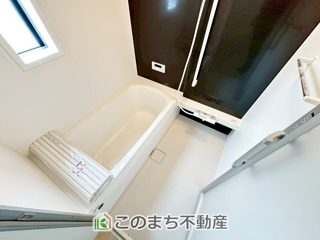 CRADLEGARDEN栃木市河合町第1の浴室|ゆったり１坪バスには換気・乾燥・暖房機能付き！！
大人も足を伸ばせるゆったり浴槽！！
ご家族皆さんで入っても、一人でゆっくり入っても一日の疲れを癒してくれるお風呂です！！