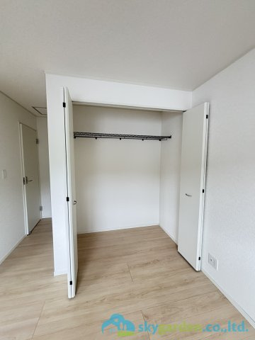 平塚市山下第15　新築戸建　全4棟2号棟の収納