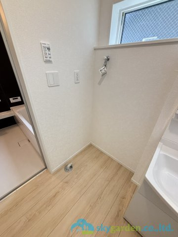 平塚市山下第15　新築戸建　全4棟2号棟のランドリースペース