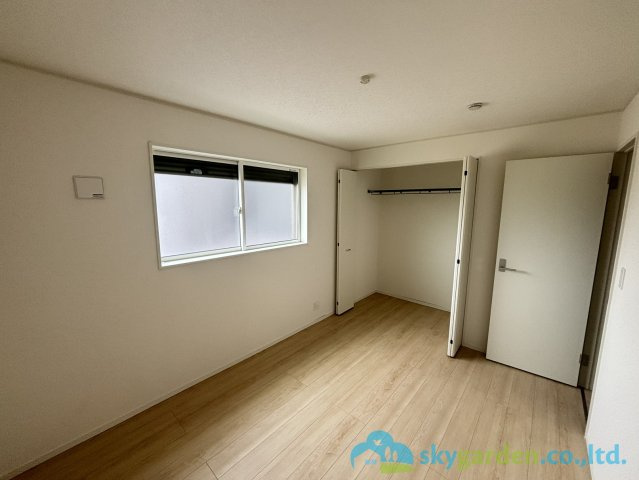 平塚市山下第15　新築戸建　全4棟2号棟の寝室
