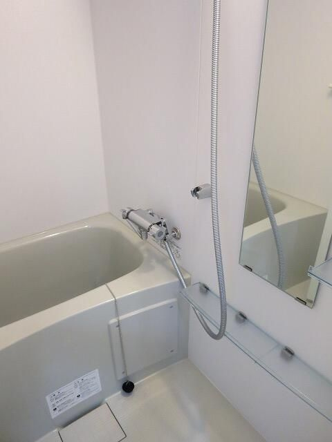 マキシヴ東向島フュージョナルの浴室