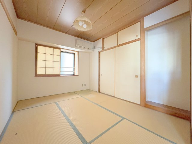 プレミール赤羽の和室