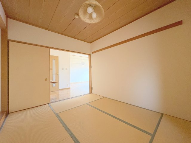 プレミール赤羽の和室