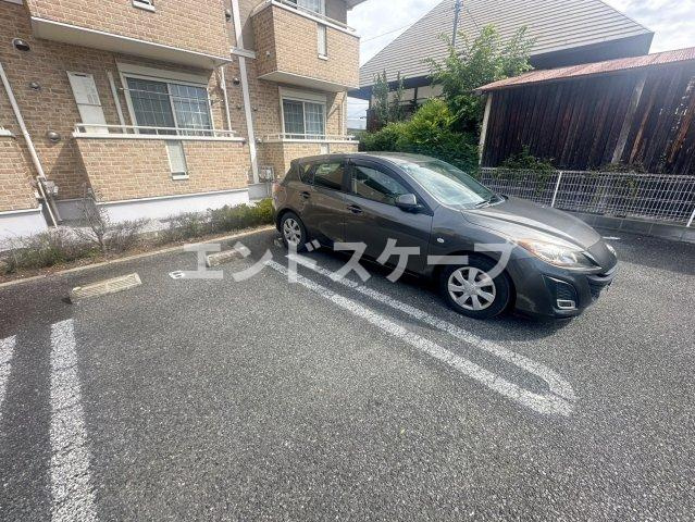 ミントハウスの駐車場|高崎、前橋のお部屋探しはエンドスケープまで！お客様の理想お聞かせ下さい♪