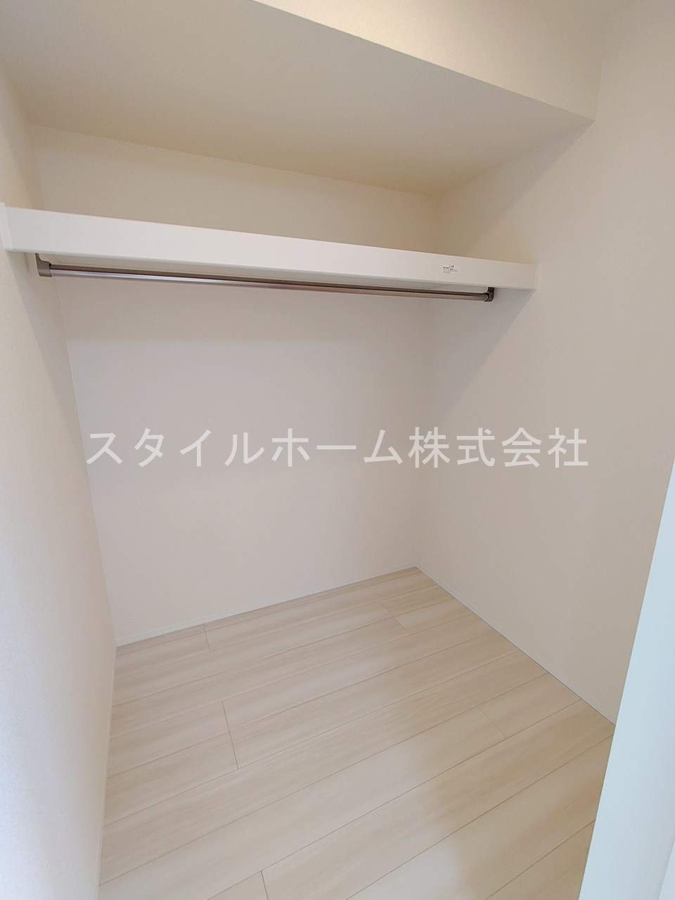 カーサ・ソラーレの収納|別部屋写真です。