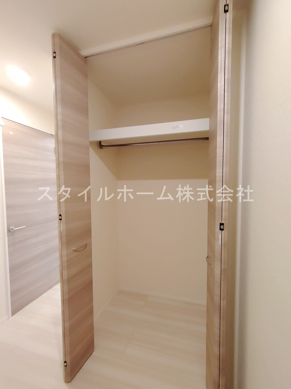 カーサ・ソラーレの収納|別部屋写真です。