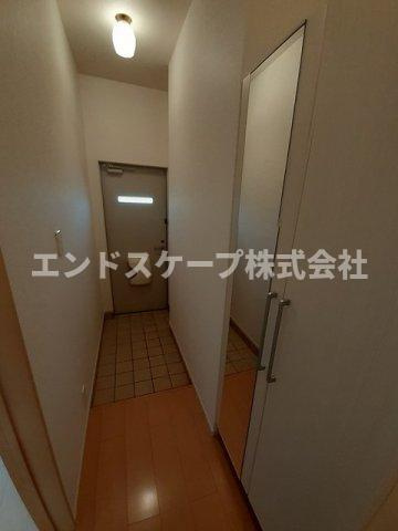 ローズ　Ⅰの玄関|高崎、前橋のお部屋探しはエンドスケープまで！お客様の理想お聞かせ下さい♪