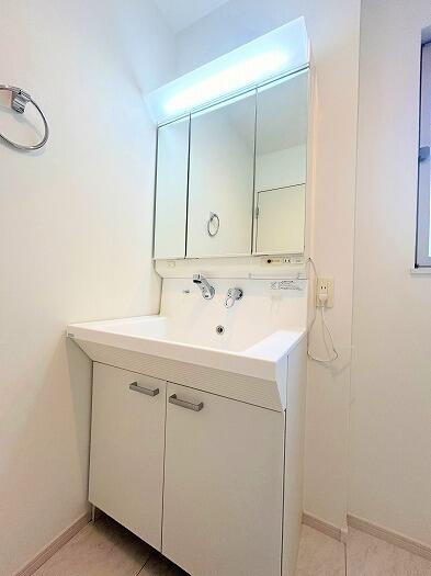船橋市習志野台８丁目１－２５－７の独立洗面台|洗面台クリーニング済み