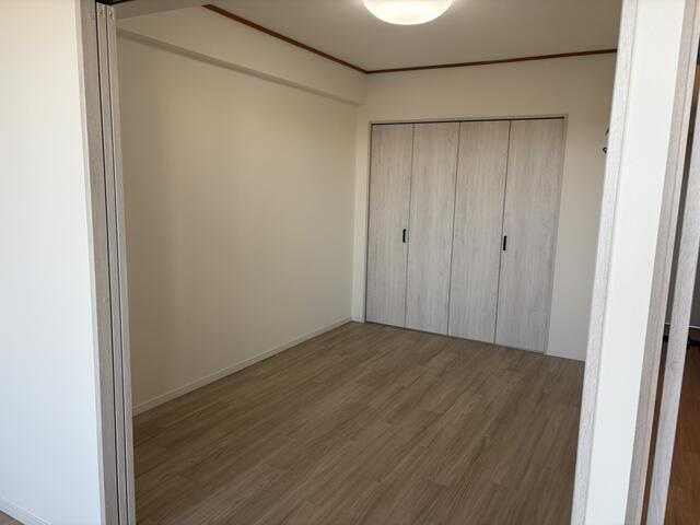 レクセルマンション高根公団の洋室