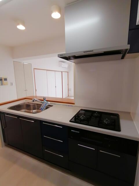 サンクレイドル薬園台壱番館のキッチン