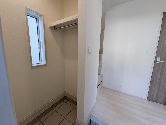 ブルーミングガーデン　松戸市上本郷２棟／１期１号棟のその他|1号棟:玄関土間収納