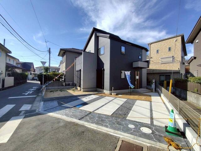 ４２３３船橋市三山２３期１棟の前面道路含む現地写真