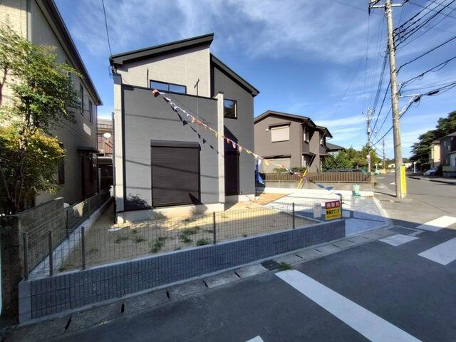 ４２３３船橋市三山２３期１棟の前面道路含む現地写真