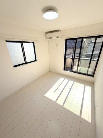 福生市熊川　中古戸建の洋室