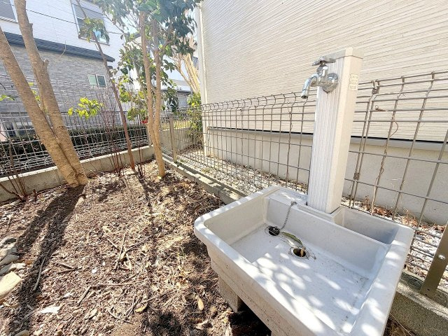 福生市熊川　中古戸建の庭