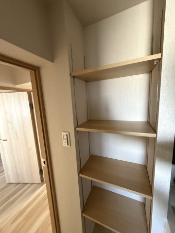 豊玉南住宅の収納