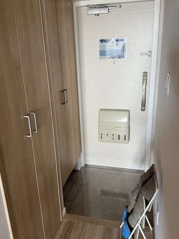 豊玉南住宅の玄関