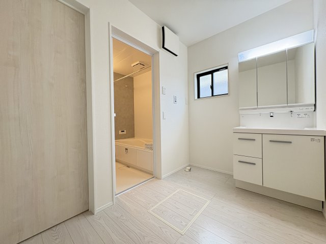 Adoble＋アドブル　小倉北区皿山町2期　の独立洗面台