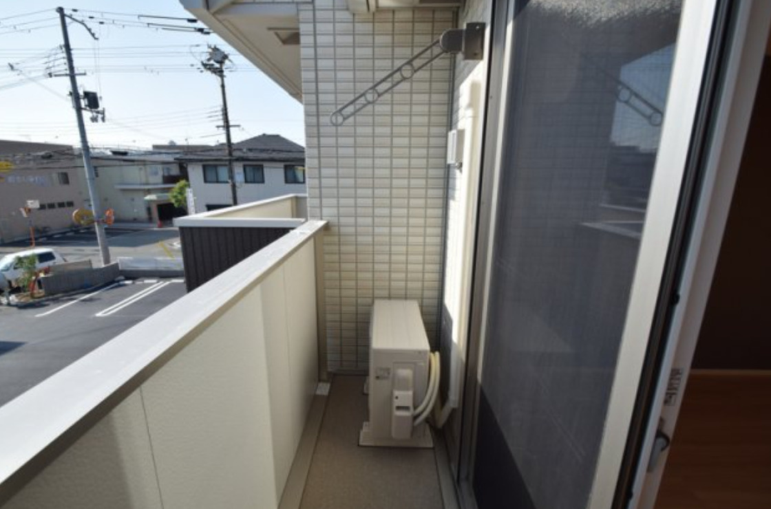 アクタス五軒屋のバルコニー