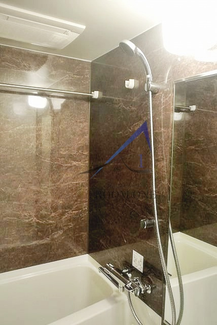 ハーモニーレジデンス池袋＃００２の浴室|お風呂です。