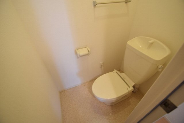 ヴィラ・ルミエールのトイレ|綺麗なトイレ