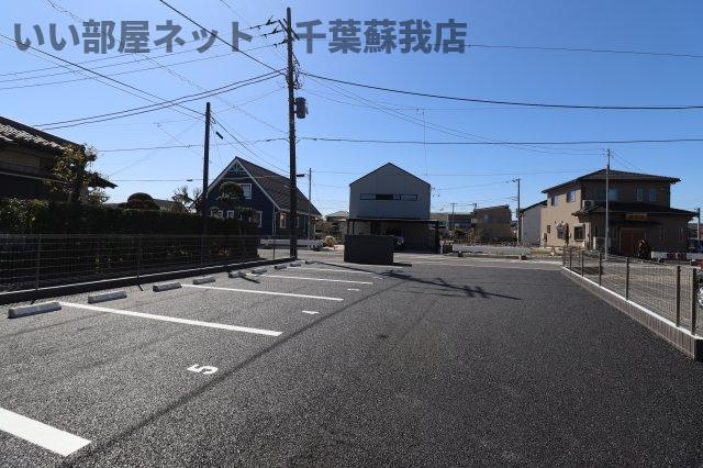 グランメゾンⅢの駐車場|駐車スペースもあります