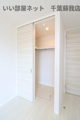 グランメゾンⅢの収納|たっぷりとした収納スペースです