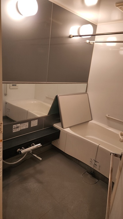 ゆったり過ごせるお風呂です