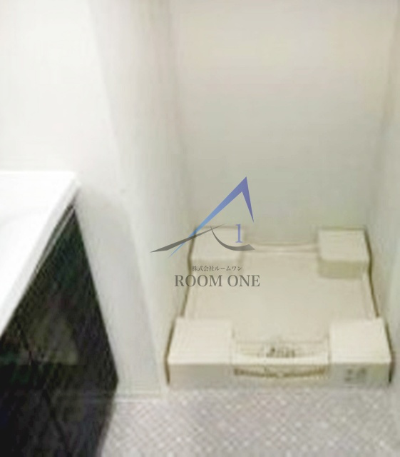 デュオステージ巣鴨の設備|洗濯機置き場です。