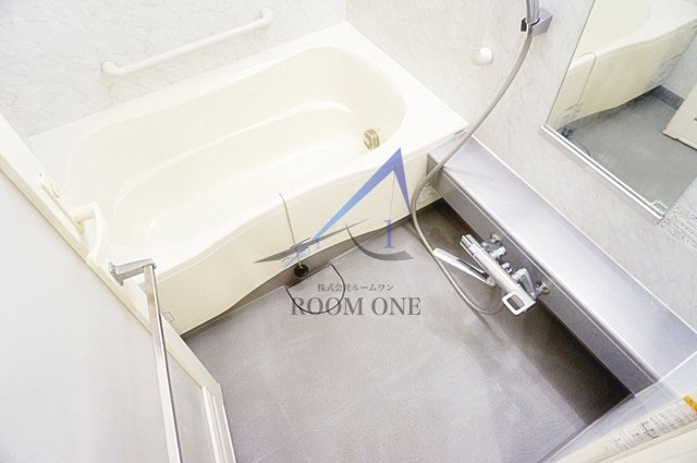 ライオンズプラザ西台駅前の浴室|お風呂です。