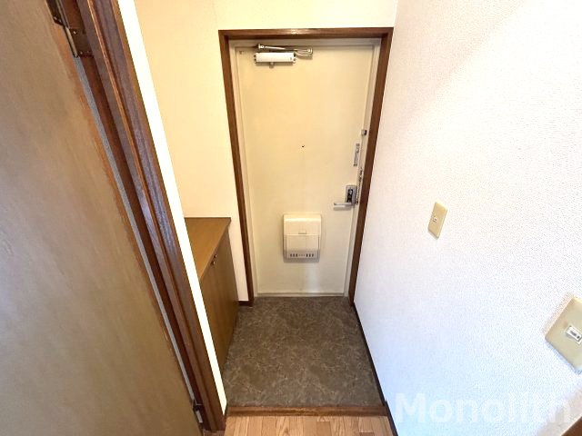 バリュー藪の玄関