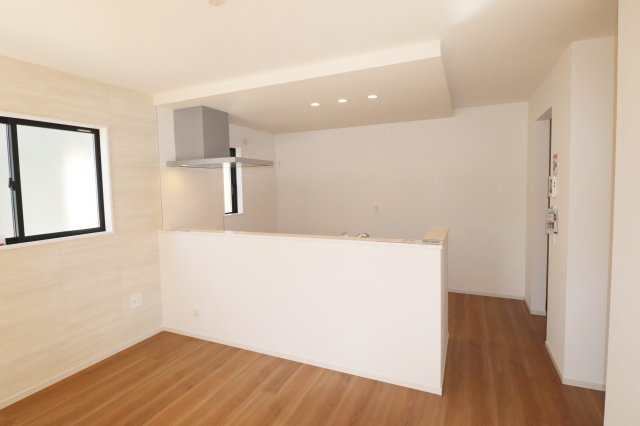 二本松市油井字大窪　　　  1号棟　　油井小学校、安達中学区　のキッチン