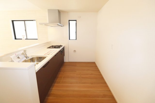 二本松市油井字大窪　　　  1号棟　　油井小学校、安達中学区　のキッチン