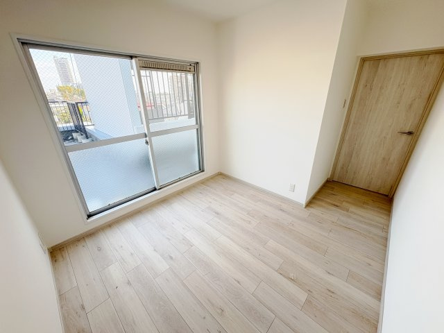 【洋室】の画像