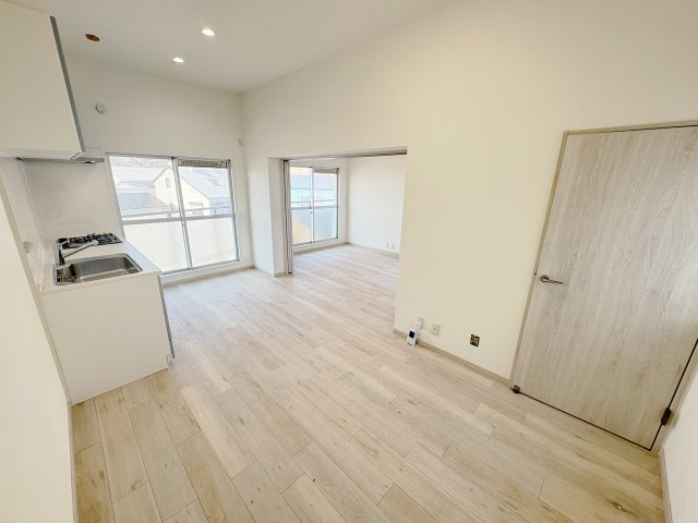 【居間・リビング】の画像