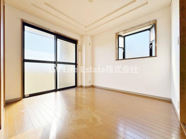 東村山市廻田町３丁目の賃貸マンションの洋室