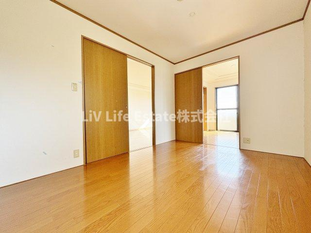 東村山市廻田町３丁目の賃貸マンションの洋室