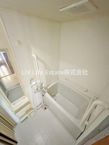 東村山市廻田町３丁目の賃貸マンションの浴室