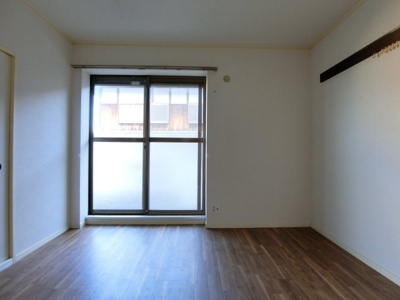 【洋室】 | ラフィーネMAYU