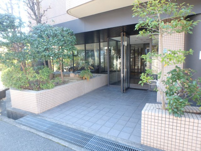 【エントランス】 | アーバン幸大 | エントランスです