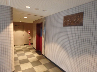 【ロビー】 | アーバン幸大 | 広々としたロビー