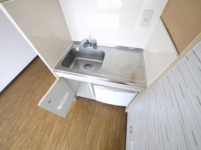 サンハイツ新大宮のキッチン