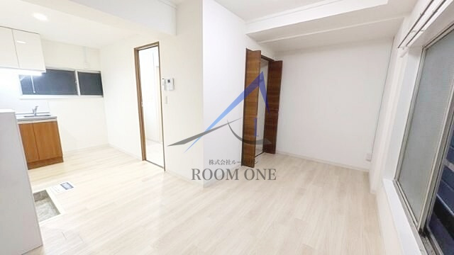 青葉マンションの居間・リビング|洋室のお部屋です。