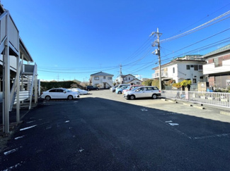 【駐車場】