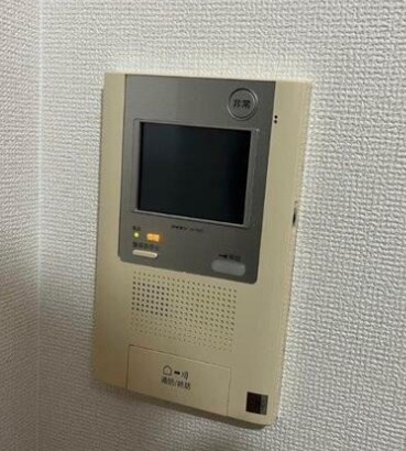 コンフォラス千石のセキュリティ|モニター付きインターホン
