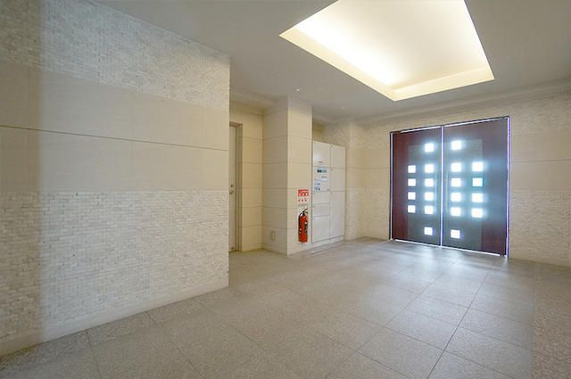 コンフォラス千石のロビー